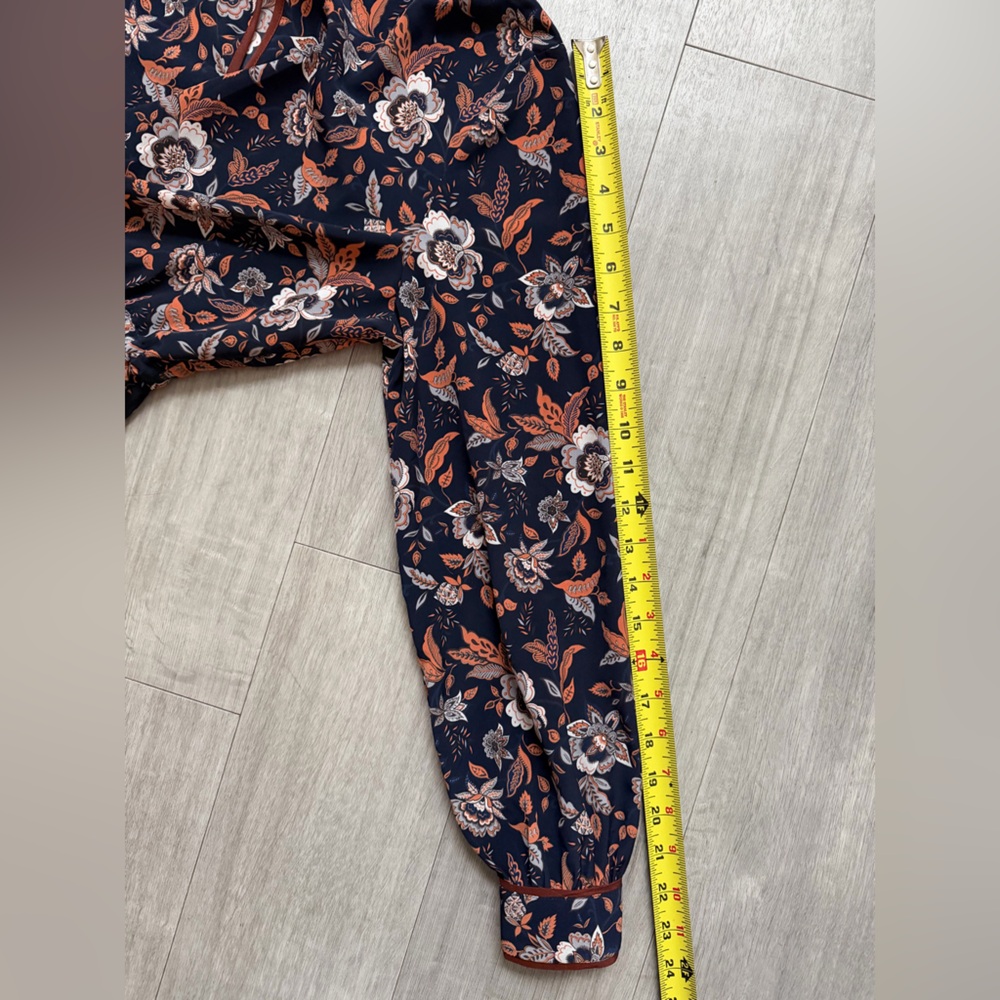 Margaret O’Leary Long Sleeve Boho Floral Top Blouse Navy Mandarin Collar Size S - Picture 9 of 11